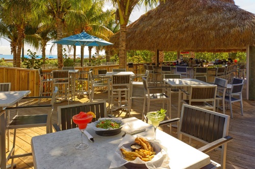 Courtyard Cadillac Miami Beach Oceanfront buitenrestaurant